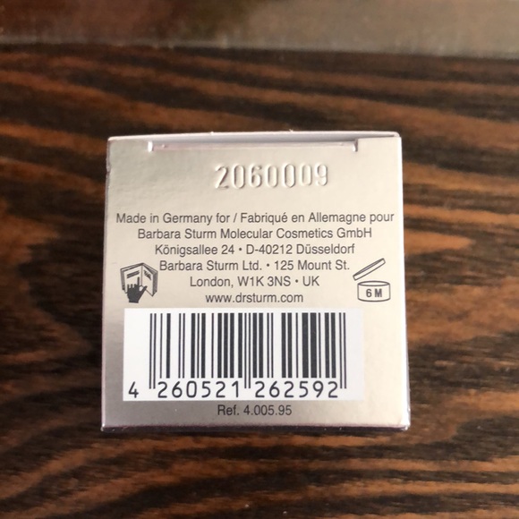 New Mini Dr. Barbara Sturm Super Anti Aging Eye Cream (.12 oz) - Picture 2 of 4